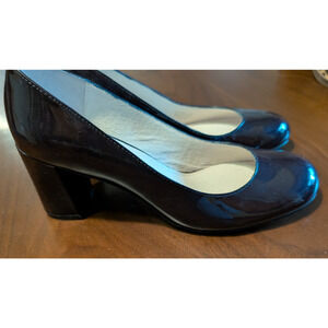 BETTYE MULLER Patent Leather Designer Pumps Size 7 M NEW